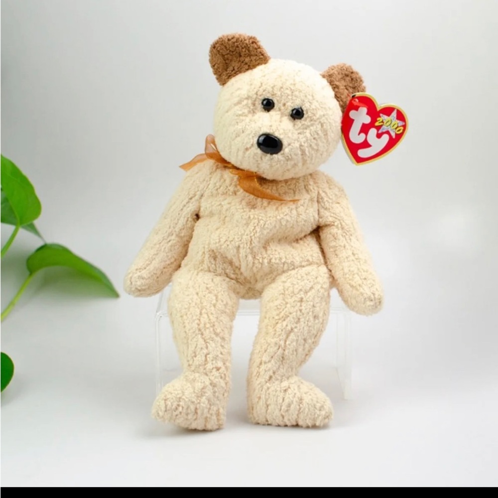 RARE Ty Beanie Baby Babies "HUGGY" The Bear 2000 Retired w/Tags. TAG ERROR**